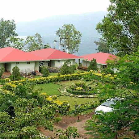 Koyna Lake Resort Koynanagar Bagian luar foto